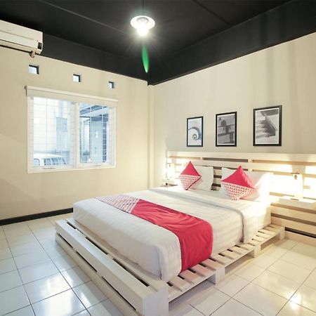 Oyo 260 Home 33 Bandung Exterior foto