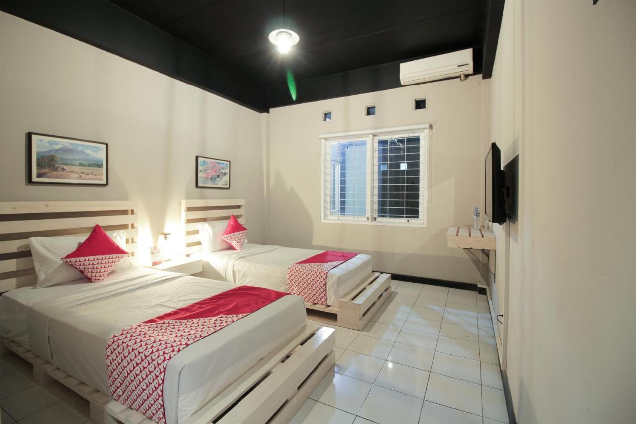 Oyo 260 Home 33 Bandung Exterior foto